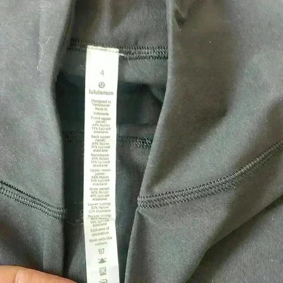 Lululemon Athletica Black Lace Floral Wunder Under Compression Leggings Size 4 - Picture 8 of 11